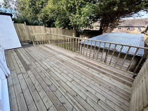 Photo 17- click for photo gallery